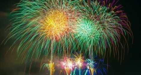 imagen-fuegos-artificiales-materializar-deseos